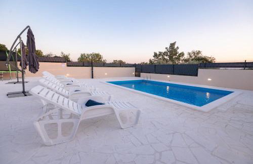 Kuća za odmor Kamenjani-Škabrnja - Foto 6