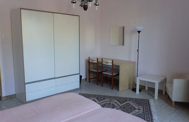 Nice Apartment Near The Riviera - Photo 1