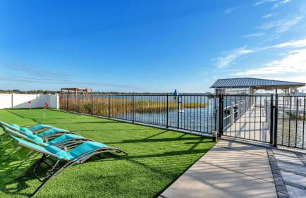 Lake, Pool, HotTub, Game Room, 8 Beds, Sleeps 17 - Foto 17