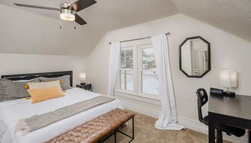 Downtown Home off College Avenue - Lawrence University - Foto 4