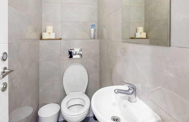 Chateau Gabriel 6 BR Villa w Heated Pool - Foto 26