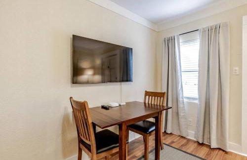 The Flats on Florida St - Super Comfy 2-Bedroom Apartments - Foto 73