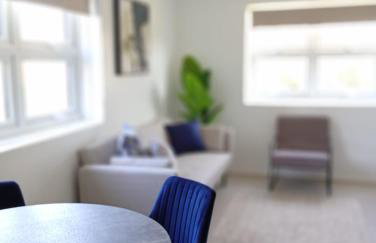 West London Apartment with easy access to Heathrow Airport & Twickenham Rugby Stadium - Foto 8