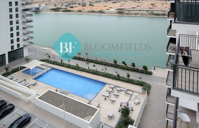Lavish 1BR Apartment-Yas Island - Photo 13