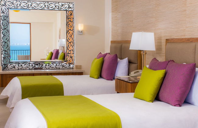 Almar Resort Luxury LGBT Beach Front Experience - Foto 12