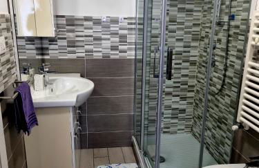 Zenin Airport 'Genova Aeroporto' - Foto 13