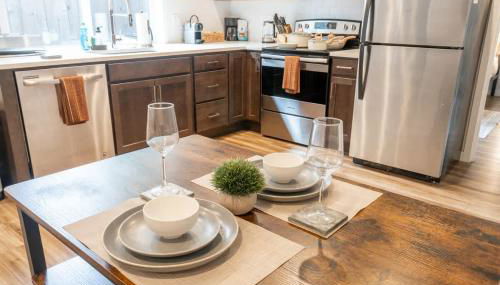 Walkable Apt Next to Restaurants, Bars, and Shops! - Foto 4