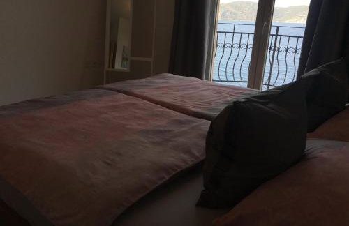 THE VIEW **** - Foto 9