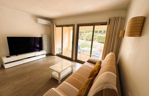 T2 avec piscine et accès privé à la mer - Foto 4