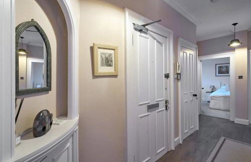 3 Bedroom Apartment - Historic Old Town - Foto 28