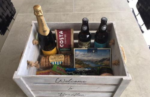 BRANTLEA Detached 4 Bed Home, Hot Tub, Lake View, Parking, Pet Friendly - Foto 9