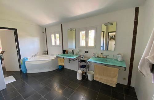 Villa - 6 pers - 3 chambres - Piscine - Climatisations - Foto 25