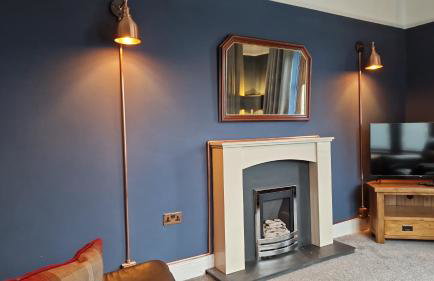 Carr Garth - Photo 1