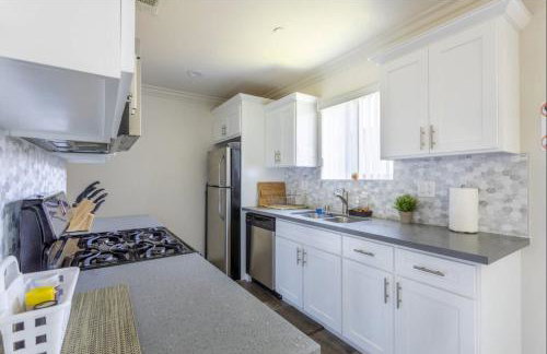 Cheerful 5BR house with parking near USC - Photo 26