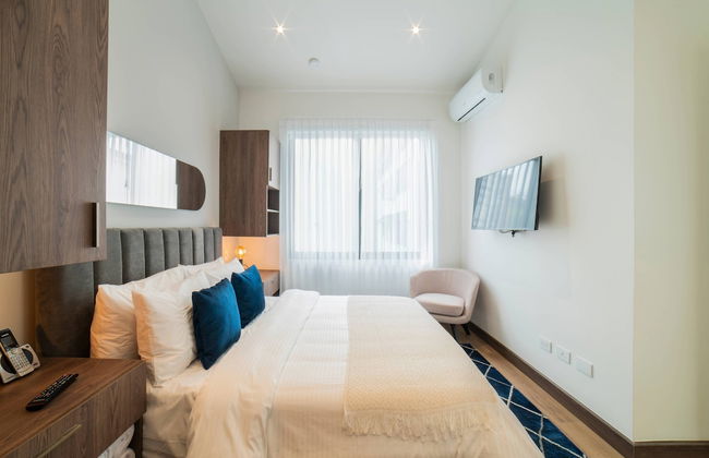 Cali River Suites - Photo 41