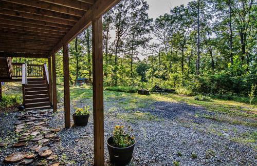 Family Cabin on 6 Acres with Lake Access and Hot Tub! - Foto 25