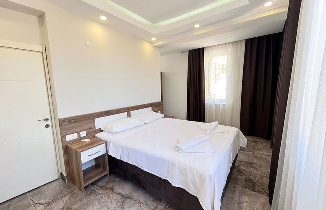 Villa With Private Pool Garden - All Rooms w AC - Foto 8