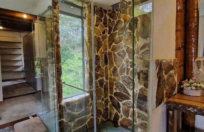 Bhutan Filandia - Photo 32