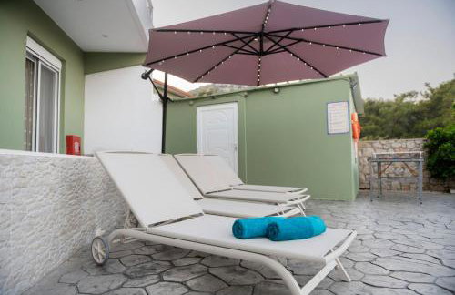 Greek Style Ground Floor Apartment & Pool - Foto 32