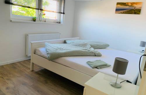 FEDDERSEN LIVING Kernsanierte Ferienwohnungen - Gemütlich - Netflix - Voll ausgestattet - zentral - Foto 10