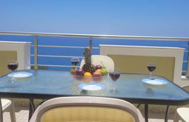 Villa Thea - Photo 1