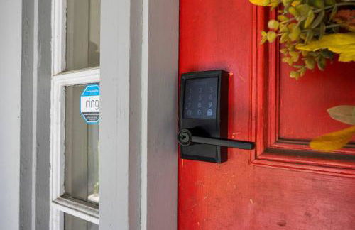 Comfortable Private Room | Shared Bath & Kitchen - Foto 18