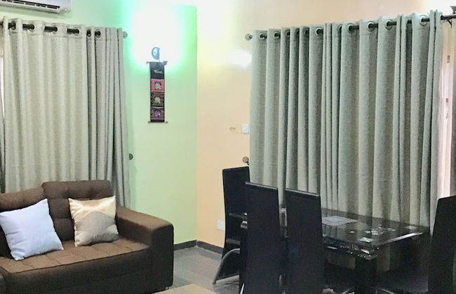 Gees Shortlets Apartments - Foto 14