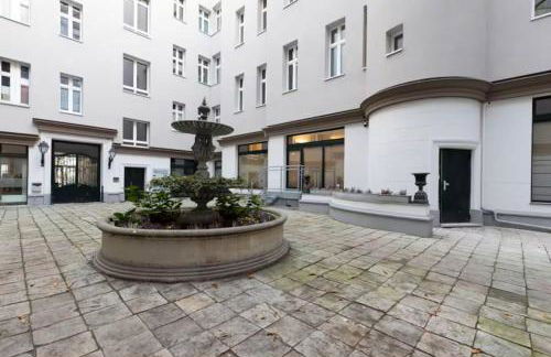 Jomi Stays Berlin - Kudamm - Foto 47