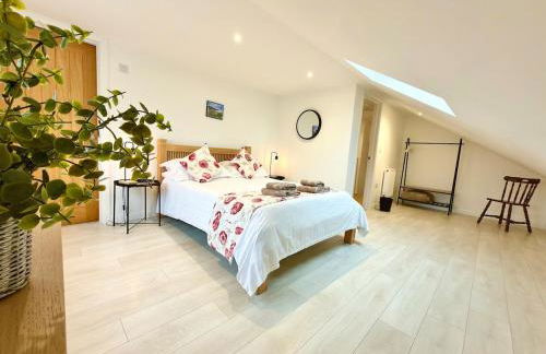 Rural Cottage, 3 beds, 3 bath,LOG BURNER, HOT TUB, with Cymru Holidays - Foto 37