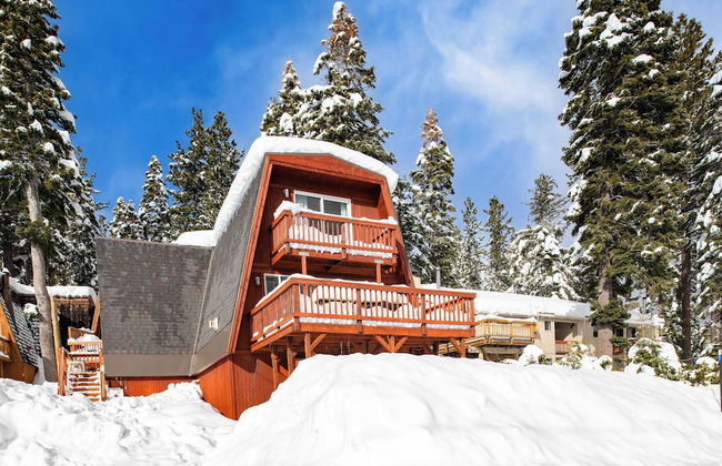 Chickaree & Chickadee Buyout by Avantstay 2 Sister Cabins - Photo 23