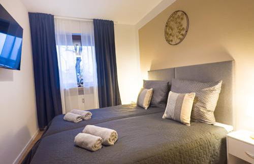 MOIN Apartments - Privater Parkplatz & Balkon, WiFi und TV - Foto 31