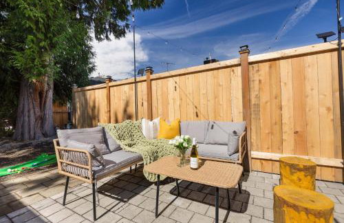 2025 Built Single-Level 2BR Serene Home with 2 AC - Foto 25