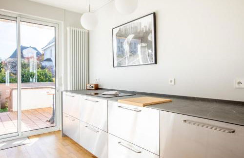 Le Majestic - Spacieux - Moderne - Proche centre - Terrasse - Foto 7