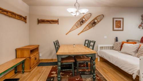 New Listing Updated 1 bedrm 1 bath Summit H Building #95 condo Just steps to Eagle Lodge sleeps 4 - Foto 5