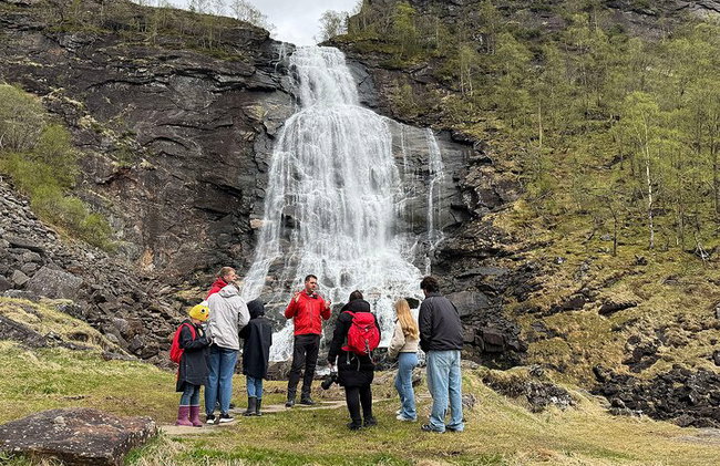 Bergen: The Power of Vøringsfossen – our most iconic waterfall - Photo 14