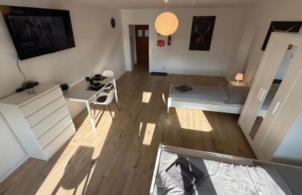 GNA02 - Zeitgemäße Apartments mit modernen Küchen, Balkon & Parkplatz - Foto 3