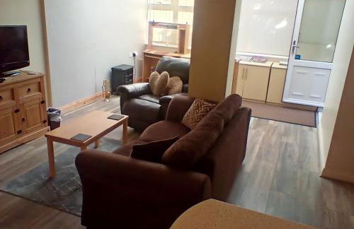 The Annex - Guest Gardens - Photo 11