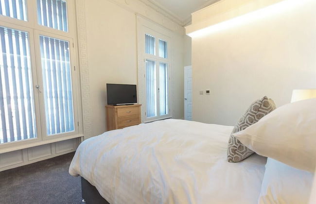 The Crescent by Pureserviced - Foto 52