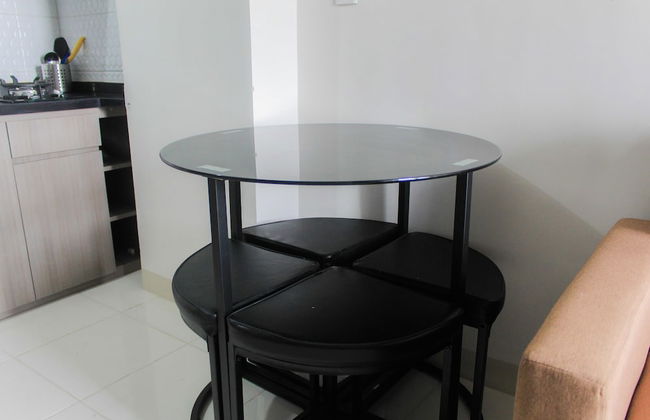 Comfortable 1BR Apartment Emerald Bintaro near British School - Foto 5