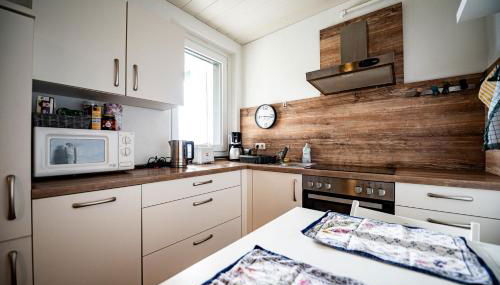 Apartment mit Balkon, perfekt als Monteurwohnung oder Stundentenwohnung - Foto 5, stove, dishwasher, toaster