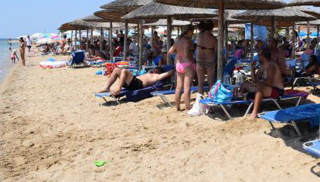 Gioulis Apartments & Studios - Foto 2