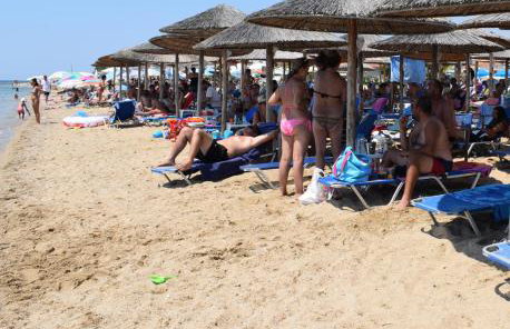 Gioulis Apartments & Studios - Foto 2