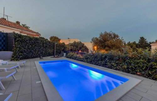Villa KaTess with heated pool - Photo 36