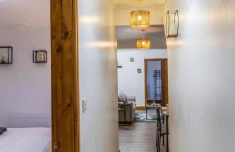 6 beds, 3 bedroom apartment in the centre of Southampton with free parking - Foto 2