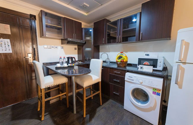 Ewan Ajman Suites Hotel - Photo 15