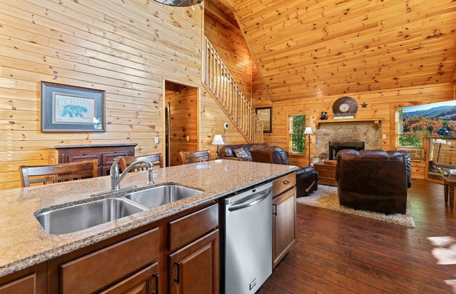 Rustic 3br Cabin Near Lake w/ Hot Tub! - Foto 8