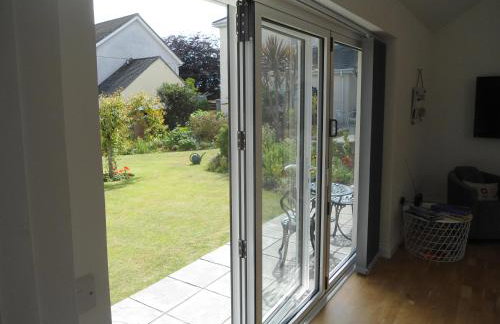 Chy Lowarth - Photo 2