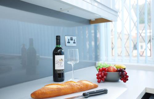 Gainsborough Place By N And N Stays Ltd, Perfect Location for Contractors and Corporate stays, Close to Cardiff Bay Area, Private Parking and fast Wifi - Foto 25