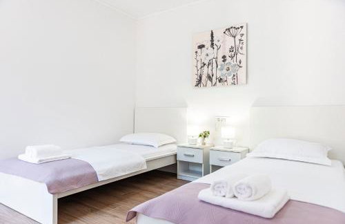 Peaceful 2-bedroom apartment Srebreno - Foto 34