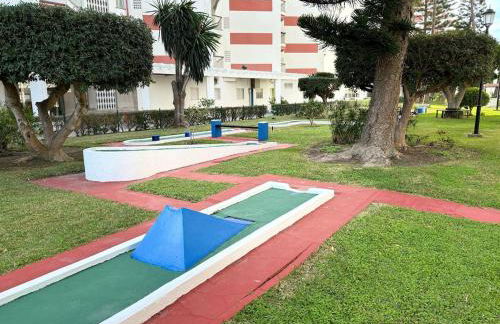 Apartamento premium a pie de playa, con 3 piscinas, mini golf y terraza - Foto 3